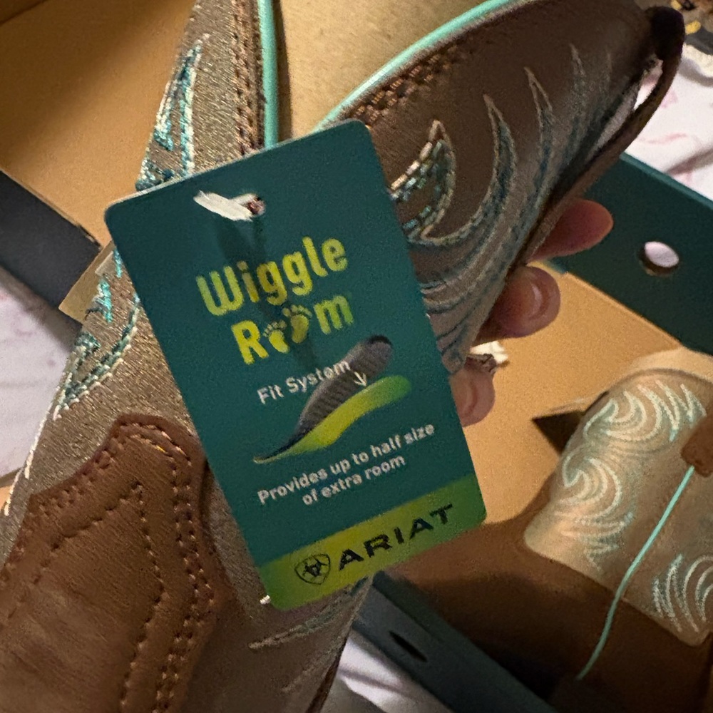Ariat boots - Picture 6 of 6
